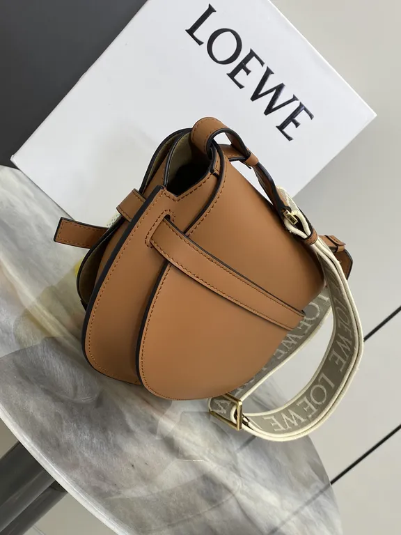 Loewe Bag 